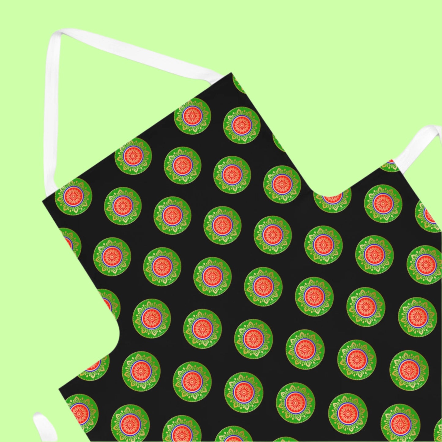Close-up of the Szukar Roma apron’s printed design and high-quality fabric.