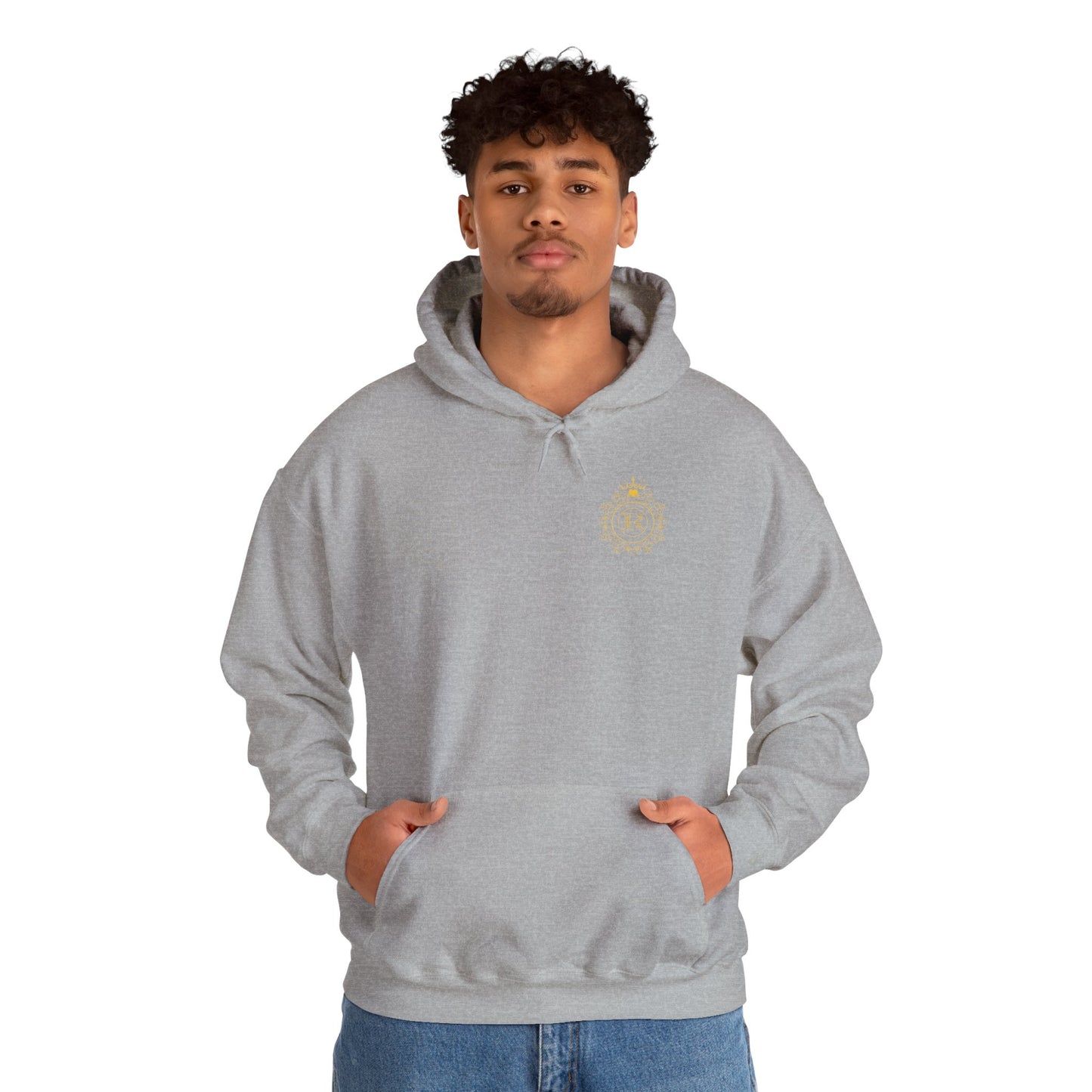 Urban-style hoodie with a royalty-inspired circle logo: R and SZUKAR ROMA inside.
