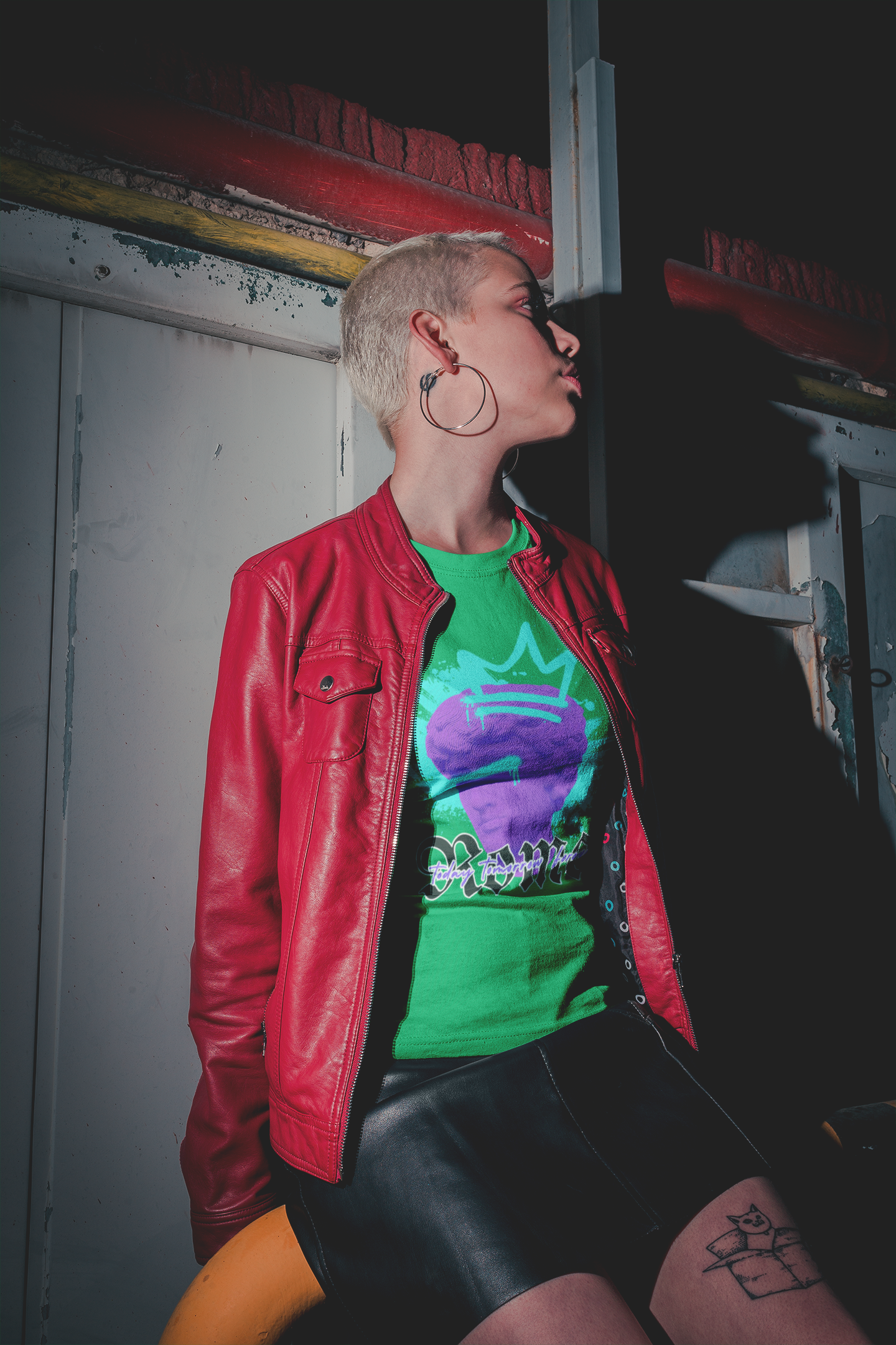 portrait-of-a-woman-wearing-a-t-shirt-mockup-and-a-red-jacket-at-n